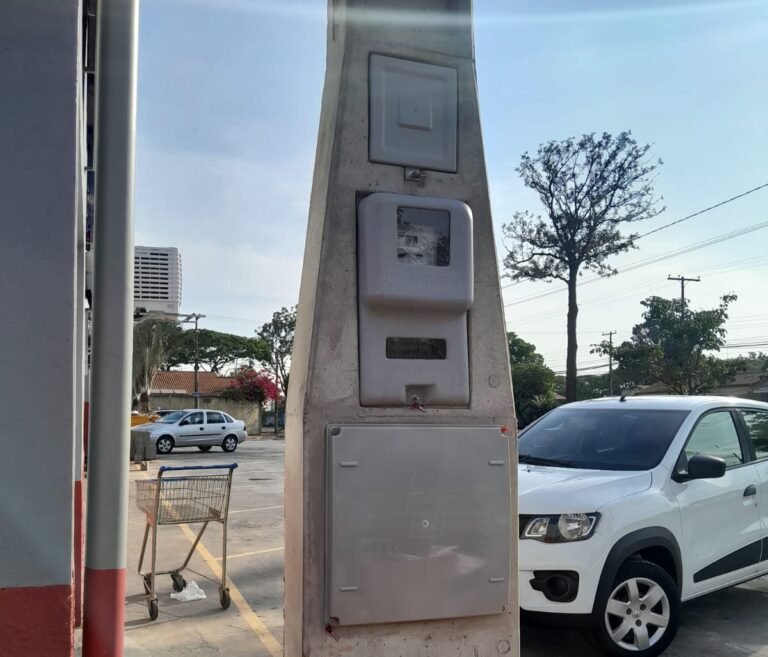 Poste Padrão pronto CPFL Trifásico cabo 35 mm